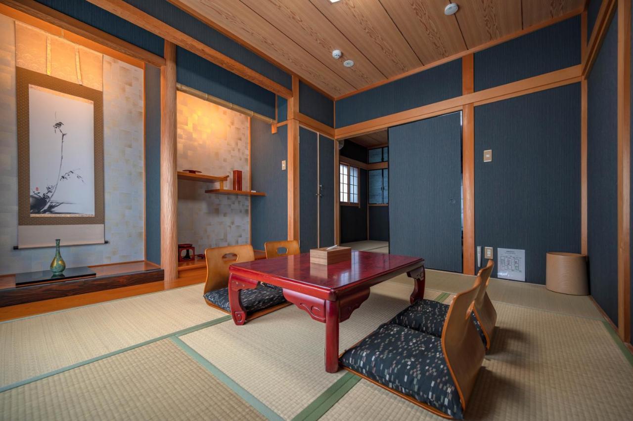 Kamo River J~House Kyoto Eksteriør billede